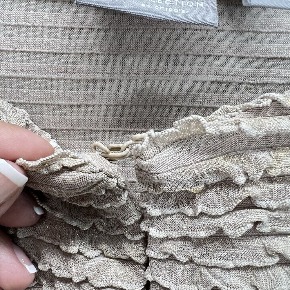 Chico’s Travelers Beige & Gold Crinkle Fabric Open Front Cardigan Size 2 Large - Picture 5 of 9